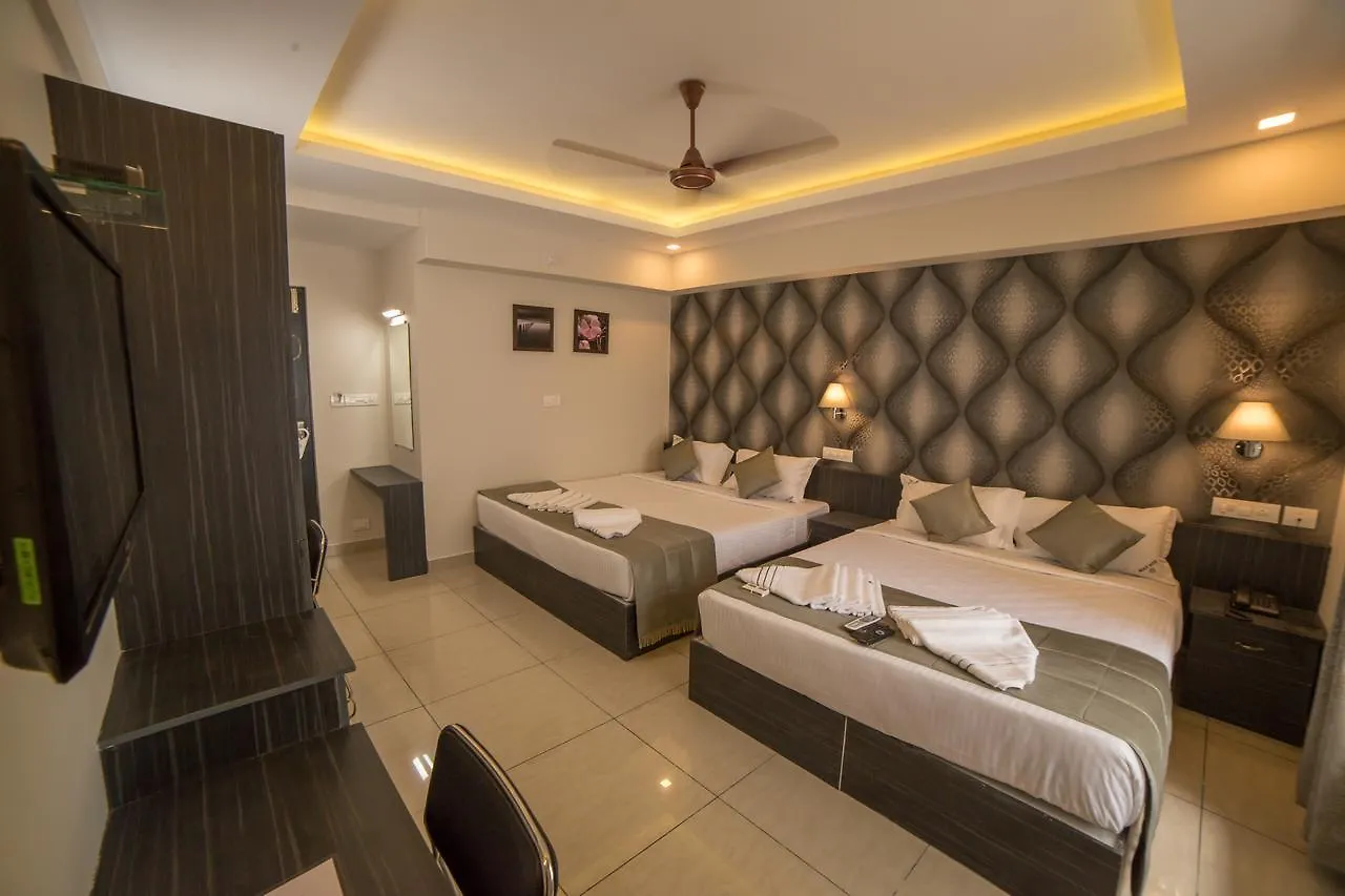 South Gate Residency Hotel Kochi 3*,  Índia